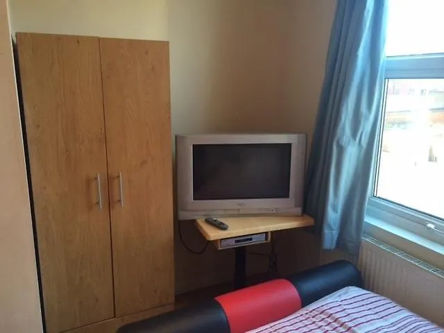 夜晚住宿加早餐旅馆 3* 利兹